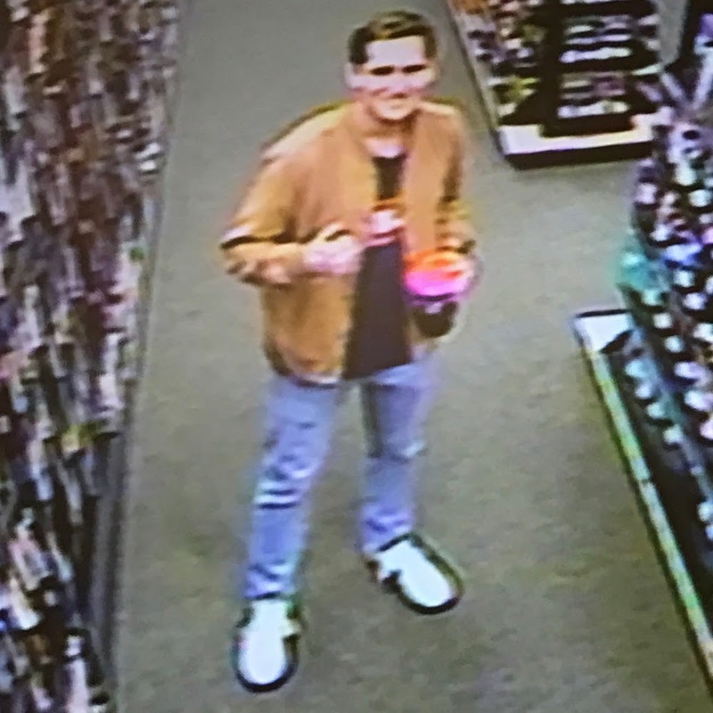 Meet your Posher, Brady